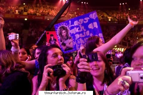 :zzz: viva comet 2008 poze k tokio hotel